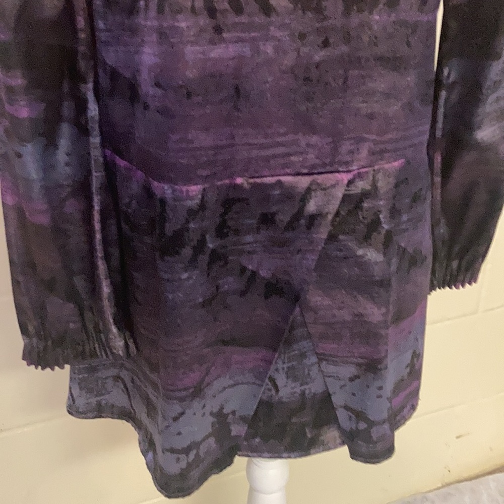 Simply Vera by Vera Wang Purple & Black Blouse - Picture 6 of 14